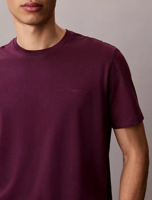 Liquid Touch T-shirt med rund hals Liquid Touch T-shirt med rund hals