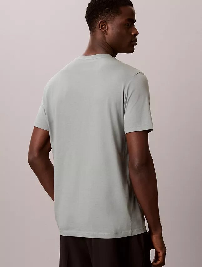 Liquid Touch T-shirt med rund hals Liquid Touch T-shirt med rund hals