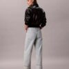 Lösa jeans med breda benslut