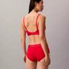 Lätt fodrad triangulär Bralette för det kinesiska nyåret Lätt fodrad triangulär Bralette för det kinesiska nyåret