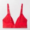 Lätt fodrad triangulär Bralette för det kinesiska nyåret Lätt fodrad triangulär Bralette för det kinesiska nyåret