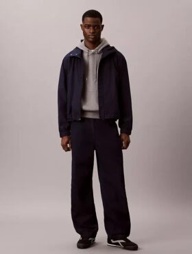 Lätta joggingbyxor i indigodenim Lätta joggingbyxor i indigodenim