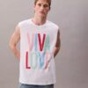 Marc Hundley Pride Viva Love Löst sittande linne Marc Hundley Pride Viva Love Löst sittande linne