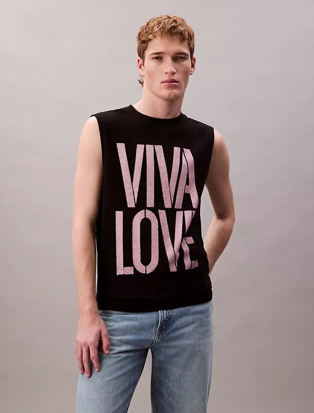 Marc Hundley Pride Viva Love Löst sittande linne Marc Hundley Pride Viva Love Löst sittande linne