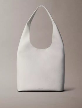 Medium slouchy väska med kornstruktur