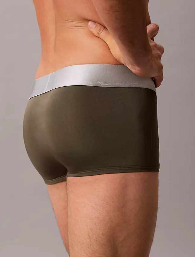 Mikrofiber-stretchbyxor med Low Rise Trunk Mikrofiber-stretchbyxor med Low Rise Trunk