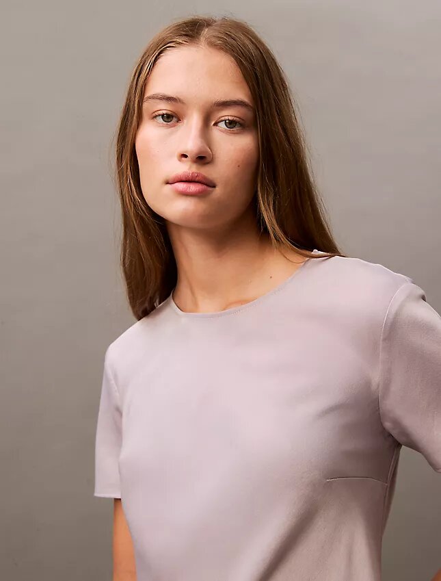 Miniklänning i T-shirtstil Miniklänning i T-shirtstil