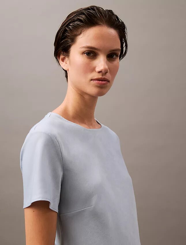 Miniklänning i T-shirtstil Miniklänning i T-shirtstil
