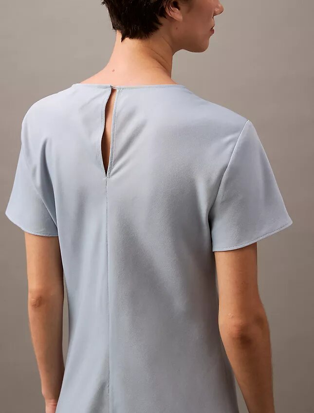Miniklänning i T-shirtstil Miniklänning i T-shirtstil