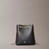 Minimalistisk bucket bag med Monogram Minimalistisk bucket bag med Monogram