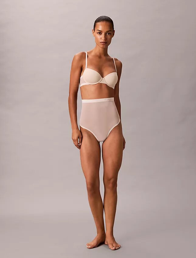 Minimalistisk Thong i mesh med hög midja Minimalistisk Thong i mesh med hög midja