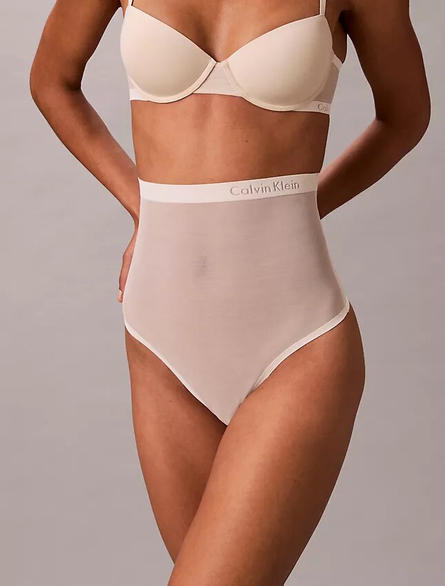 Minimalistisk Thong i mesh med hög midja Minimalistisk Thong i mesh med hög midja