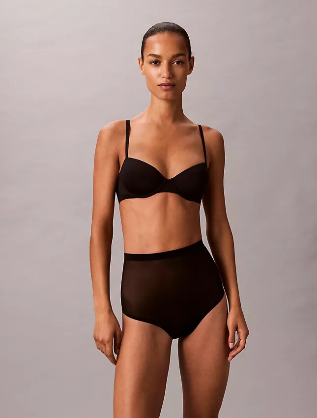 Minimalistisk Thong i mesh med hög midja Minimalistisk Thong i mesh med hög midja