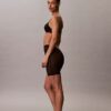 Minimalistiska boyshorts med nederrygg i mesh Minimalistiska boyshorts med nederrygg i mesh