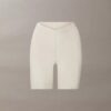 Minimalistiska boyshorts med nederrygg i mesh Minimalistiska boyshorts med nederrygg i mesh