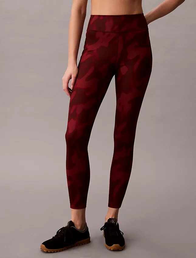 Mjuka sportleggings med abstrakt tryck och 7/8-längd Mjuka sportleggings med abstrakt tryck och 7/8-längd