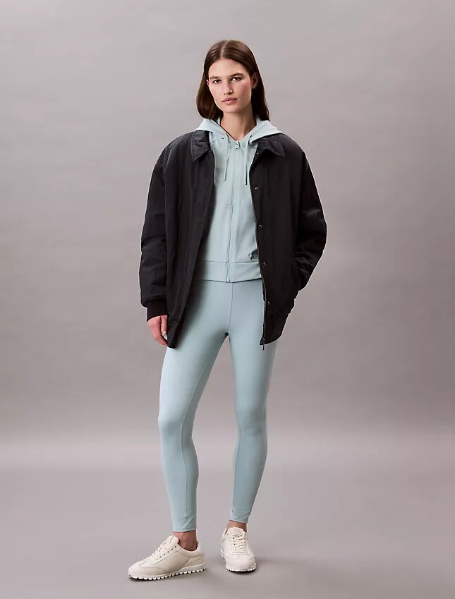 Mjuka stretchiga sportleggings med 7/8-längd Mjuka stretchiga sportleggings med 7/8-längd
