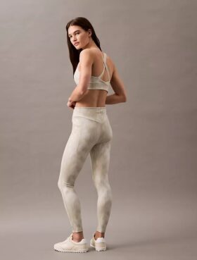 Mjuka stretchiga sportleggings med 7/8-längd Mjuka stretchiga sportleggings med 7/8-längd