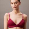 Modern spets, lätt fodrad triangel-Bralette Modern spets, lätt fodrad triangel-Bralette