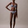 Modern spets, lätt fodrad triangel-Bralette Modern spets, lätt fodrad triangel-Bralette