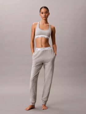 Moderna joggingbyxor i frotté