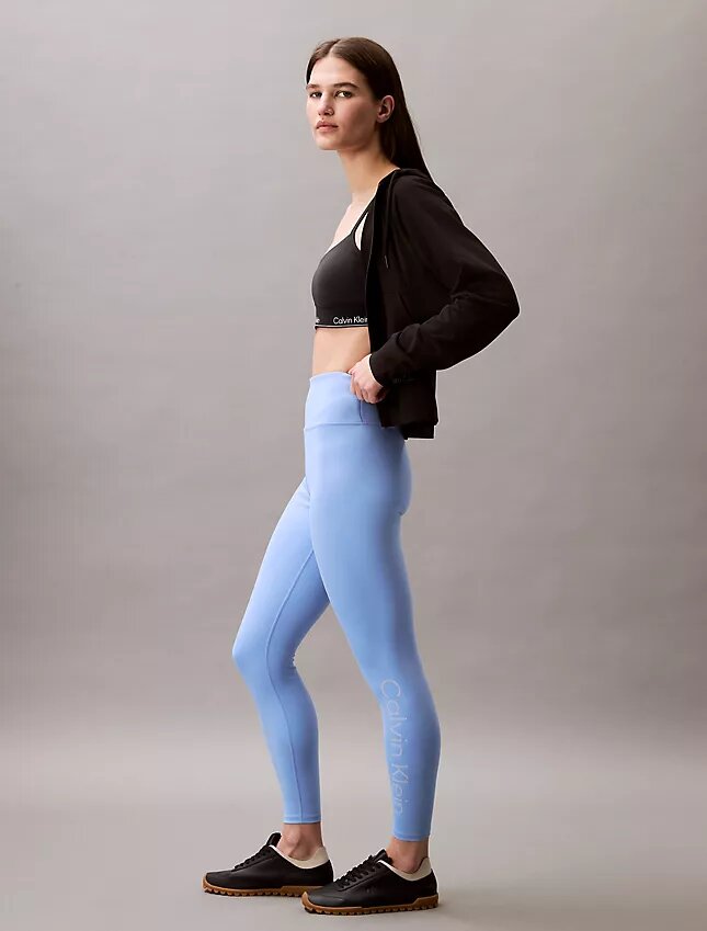 Moderna sportleggings med hög midja och 7/8-längd Moderna sportleggings med hög midja och 7/8-längd