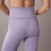 Moderna sportleggings med hög midja och 7/8-längd Moderna sportleggings med hög midja och 7/8-längd