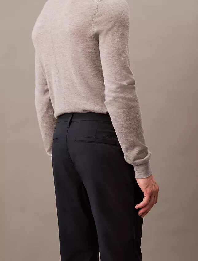 Moderna stretchbyxor i chinostil Moderna stretchbyxor i chinostil