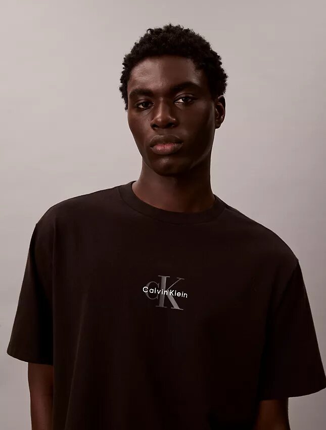 Monologo 90S Fit T-shirt Monologo 90S Fit T-shirt