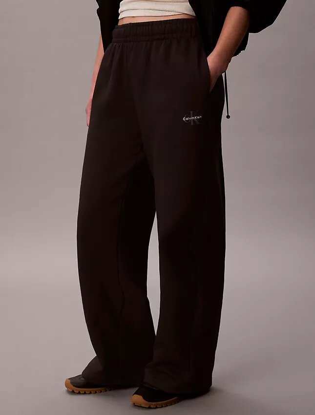 Monologo fleece-joggingbyxor med vida ben Monologo fleece-joggingbyxor med vida ben