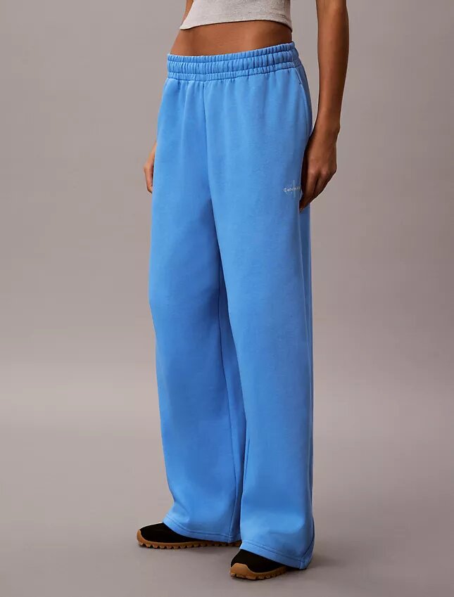 Monologo fleece-joggingbyxor med vida ben Monologo fleece-joggingbyxor med vida ben