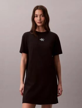Monologo minit-shirtklänning