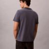 Monologo-T-shirt med syratvätt Monologo-T-shirt med syratvätt