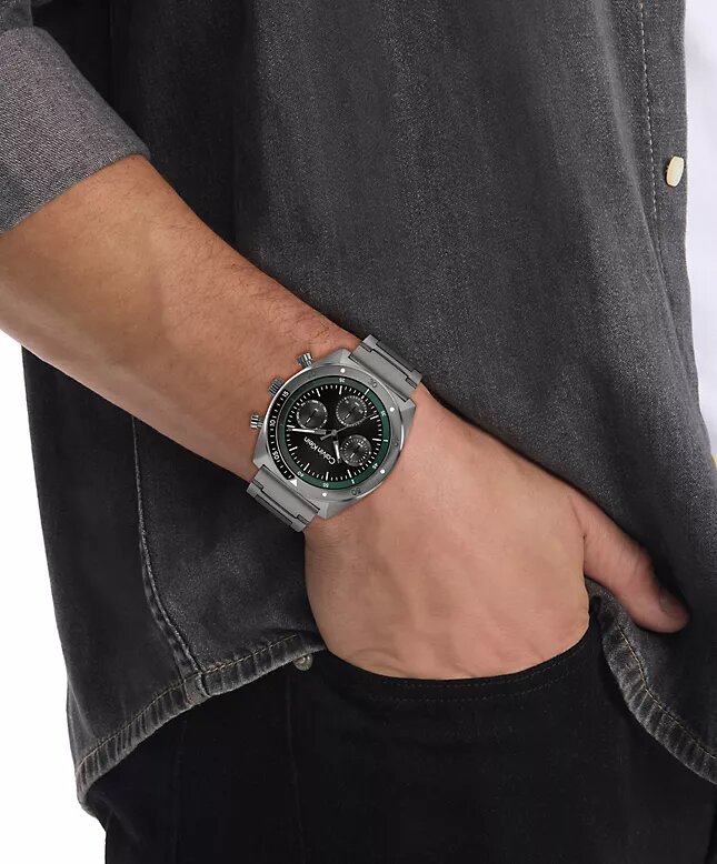 Multifunktionellt armbandsur Multifunktionellt armbandsur