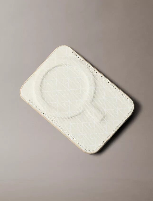 Nyckelring och kortfodral med Monogram-mönster över hela ytan Nyckelring och kortfodral med Monogram-mönster över hela ytan