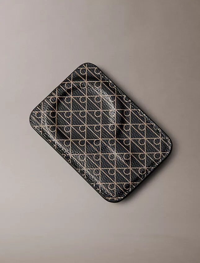 Nyckelring och kortfodral med Monogram-mönster över hela ytan Nyckelring och kortfodral med Monogram-mönster över hela ytan