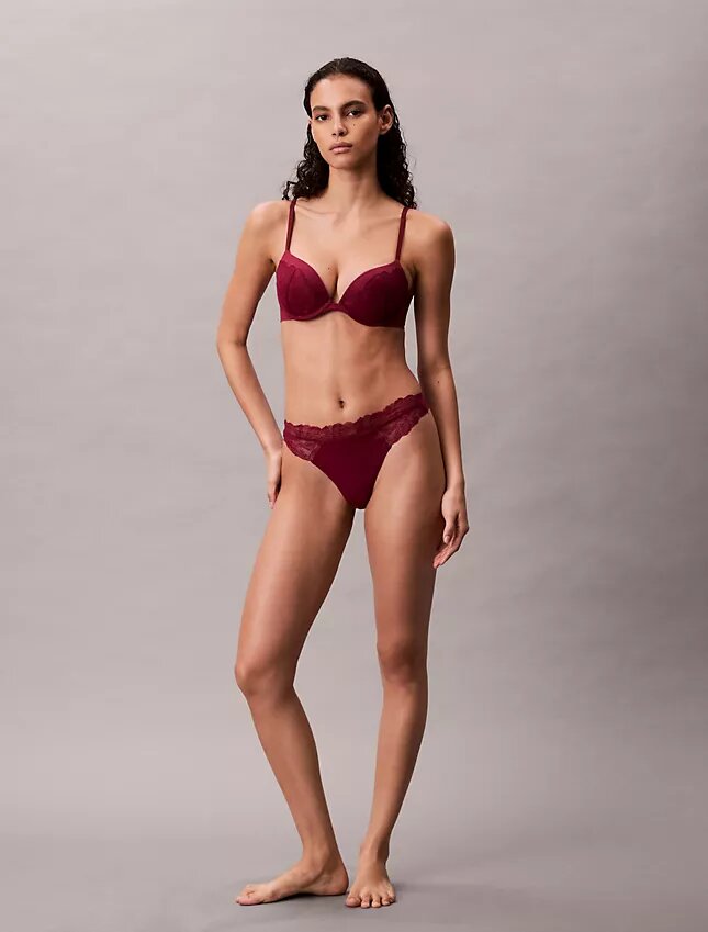 Perfectly Fit spets-Push-Up-bh med djup urringning Perfectly Fit spets-Push-Up-bh med djup urringning