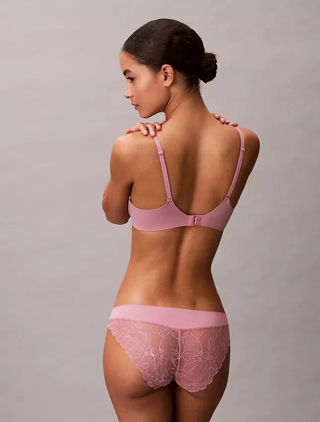 Perfectly Fit spets-Push-Up-bh med djup urringning Perfectly Fit spets-Push-Up-bh med djup urringning