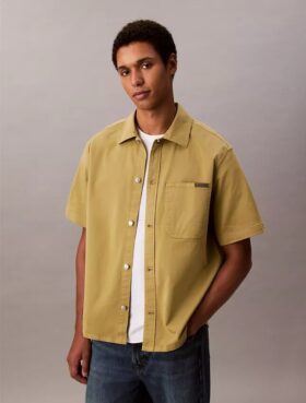 Praktisk, avslappnad Utility Shirt med knappar