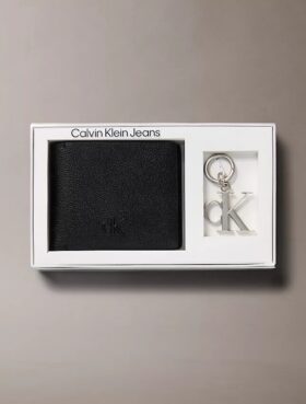 Presentpaket med elegant läderplånbok + nyckelring Presentpaket med elegant läderplånbok + nyckelring