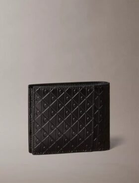 Präglad bifold-plånbok med Monogram-mönster över hela ytan och myntficka Präglad bifold-plånbok med Monogram-mönster över hela ytan och myntficka