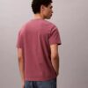 Präglad Monogram-T-shirt i klassisk stil Präglad Monogram-T-shirt i klassisk stil