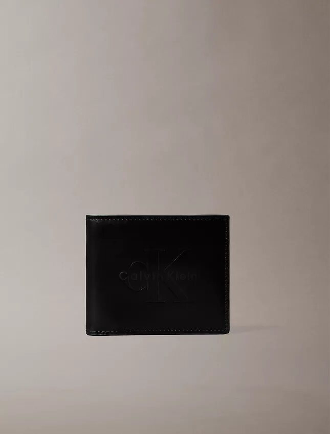 Präglad Monologo-plånbok med två fack Präglad Monologo-plånbok med två fack