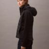 Pufferjacka i blandade material Pufferjacka i blandade material
