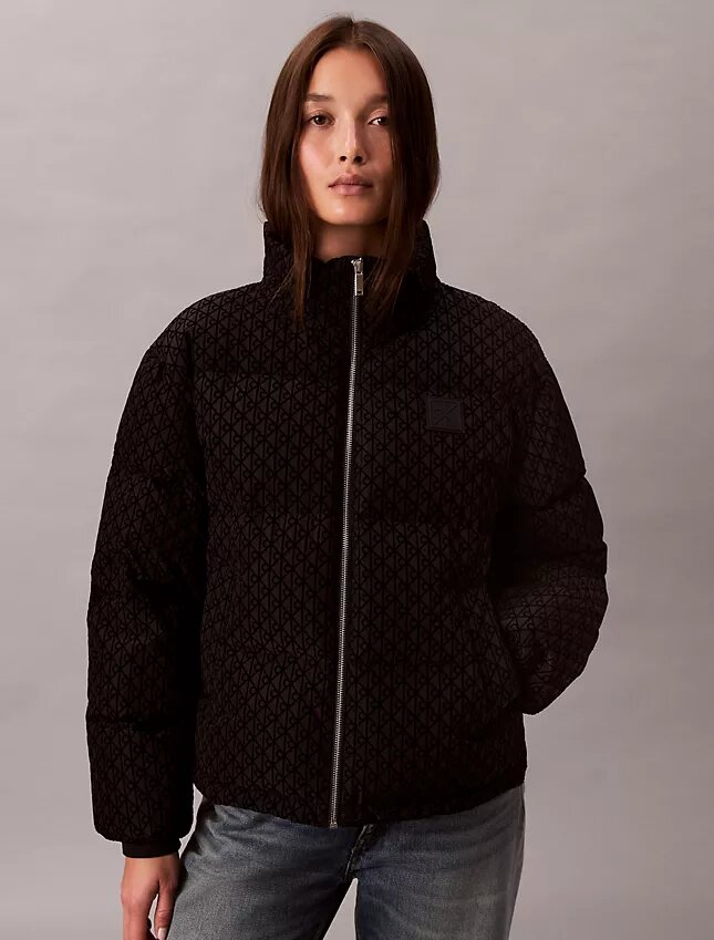 Pufferjacka med Monogram-mönster över hela ytan Pufferjacka med Monogram-mönster över hela ytan