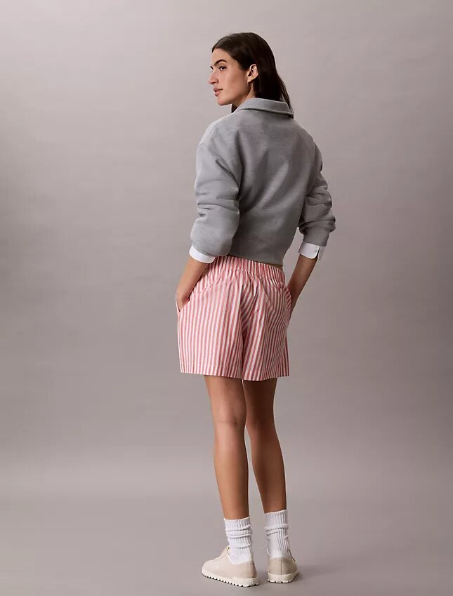 Randiga shorts i bomullspoplin Randiga shorts i bomullspoplin