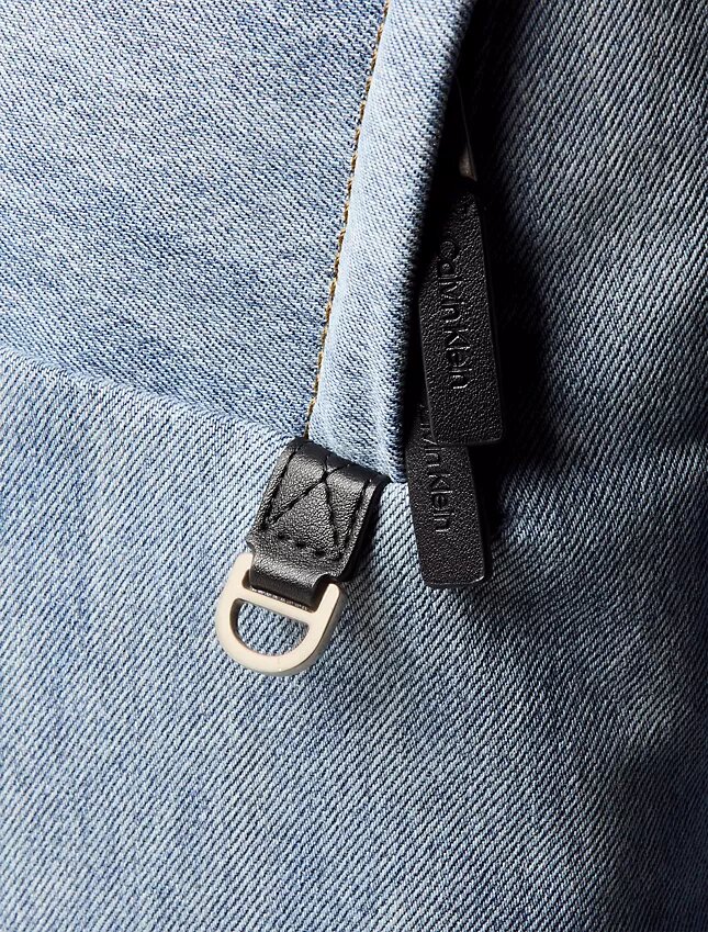 Ryggsäck i Denim med Monogram-logotyp Ryggsäck i Denim med Monogram-logotyp