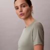 Rynkad T-shirt med smal passform Rynkad T-shirt med smal passform