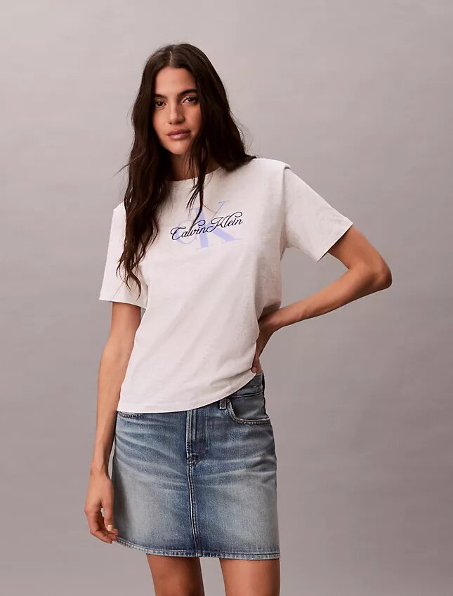 Script Monologo-grafik, klassisk T-shirt Script Monologo-grafik, klassisk T-shirt