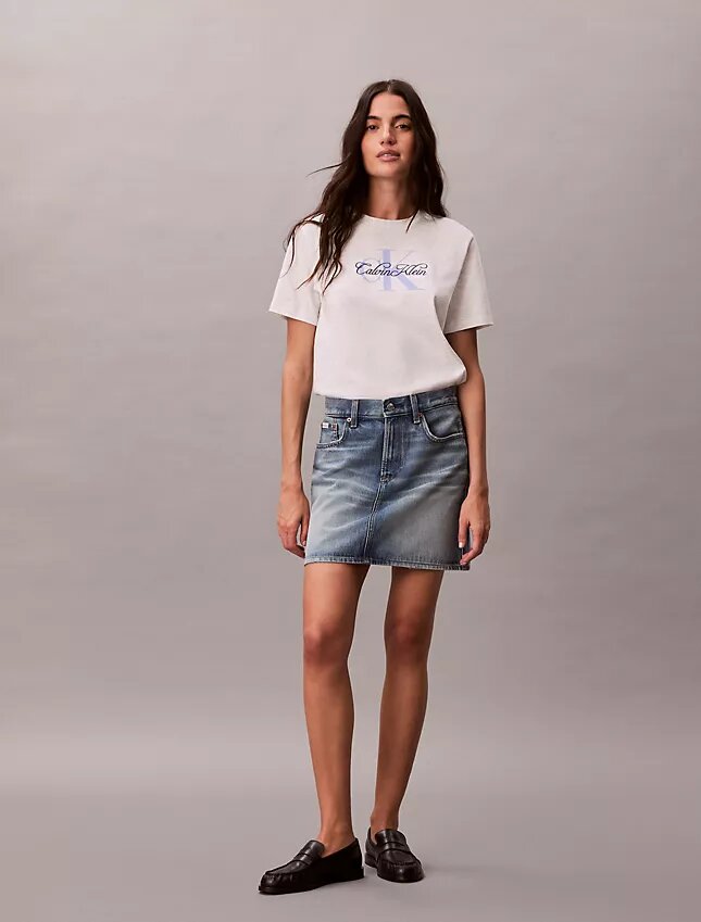 Script Monologo-grafik, klassisk T-shirt Script Monologo-grafik, klassisk T-shirt